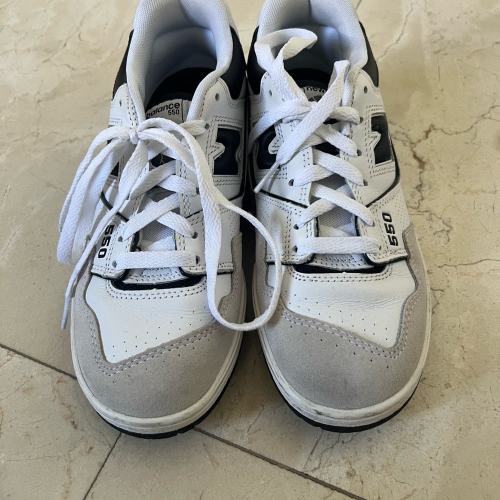 New Balance 550